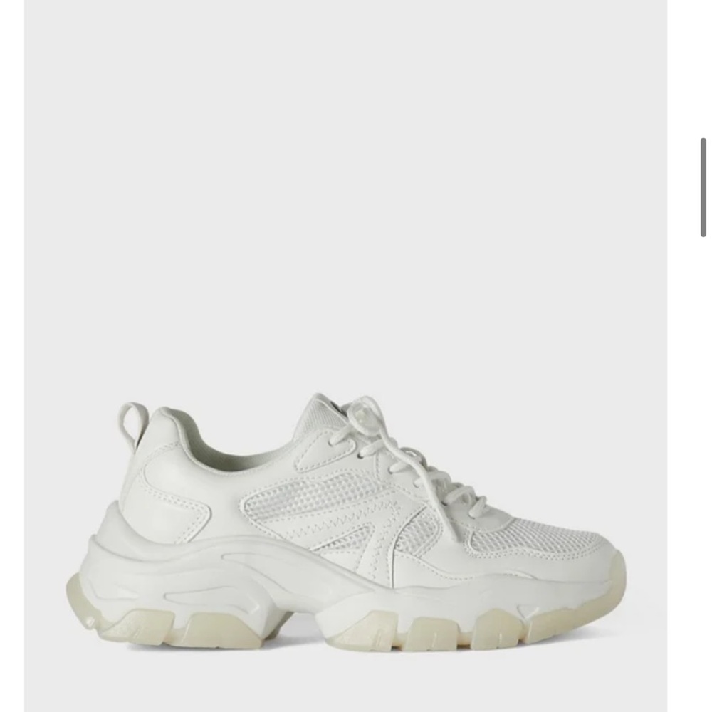 Women's White Chunky Sneakers